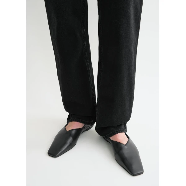 Totême Classic cut denim full length in Faded black - Pants - Scandinavian Minimalist Luxury at Luxury Shoes 