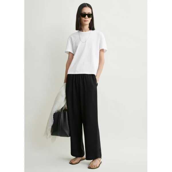 Totême Classic embroidered tee in Optic white - Tops - Scandinavian Minimalist Luxury at Luxury Shoes 