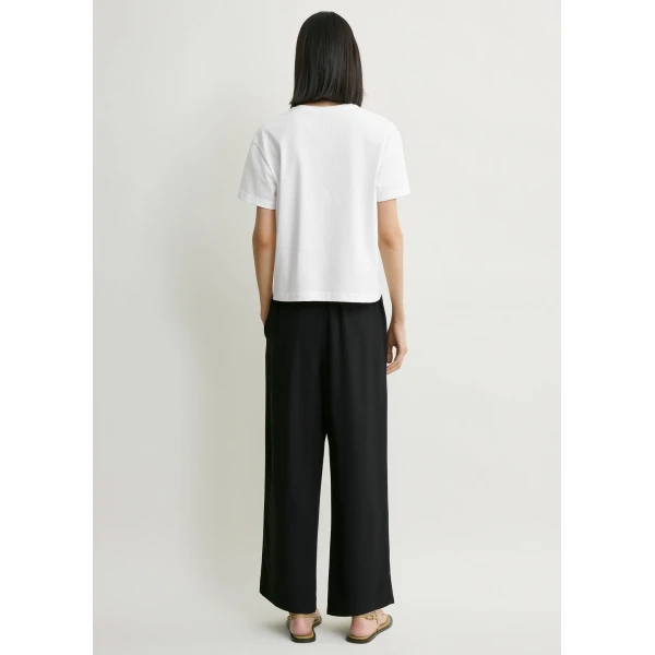 Totême Classic embroidered tee in Optic white - Tops - Scandinavian Minimalist Luxury at Luxury Shoes 