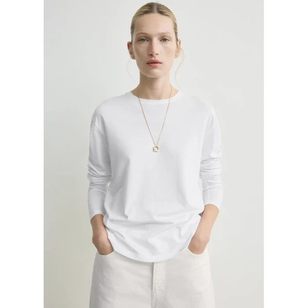 Totême Classic long-sleeve tee in White - Tops - Scandinavian Minimalist Luxury at Luxury Shoes 