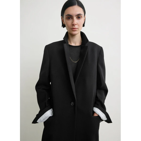 Totême Classic tailored coat in Black - Coats - Scandinavian Minimalist Luxury at Luxury Shoes 