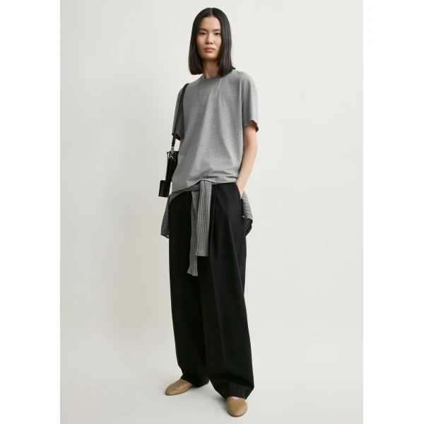 Totême Classic tee in Mid grey melange - Tops - Scandinavian Minimalist Luxury at Luxury Shoes 