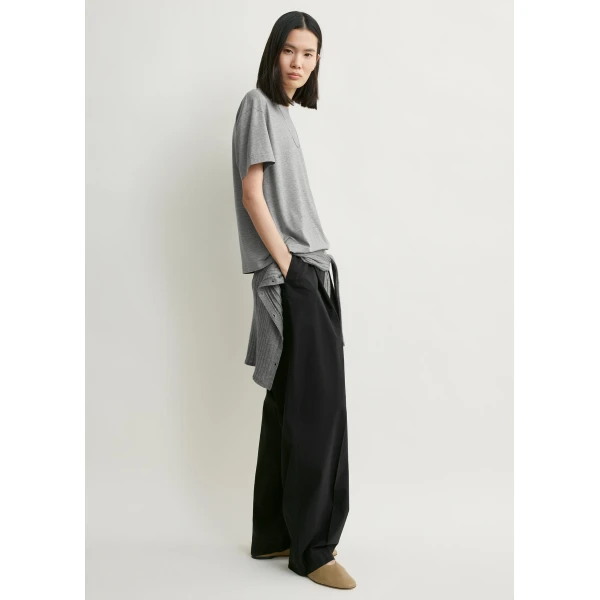 Totême Classic tee in Mid grey melange - Tops - Scandinavian Minimalist Luxury at Luxury Shoes 