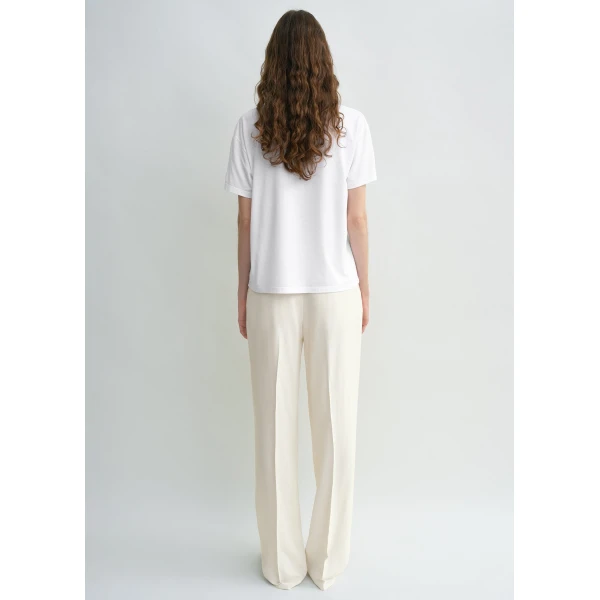 Totême Classic tee in White - Tops - Scandinavian Minimalist Luxury at Luxury Shoes 