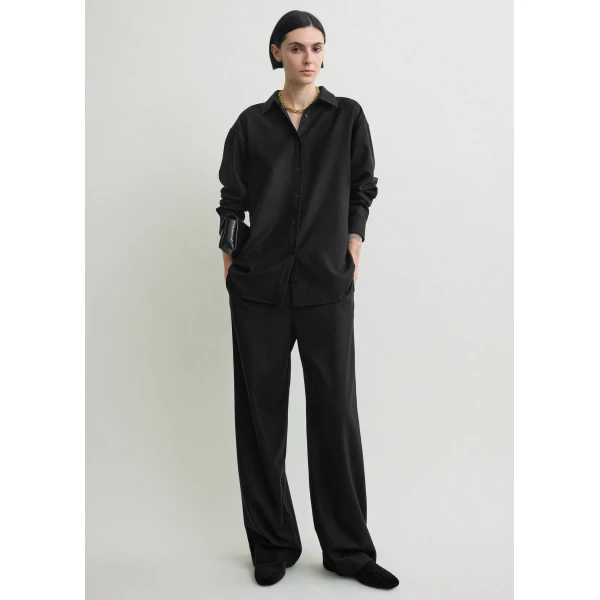 Totême Classic winter shirt in Black - Tops - Scandinavian Minimalist Luxury at Luxury Shoes 