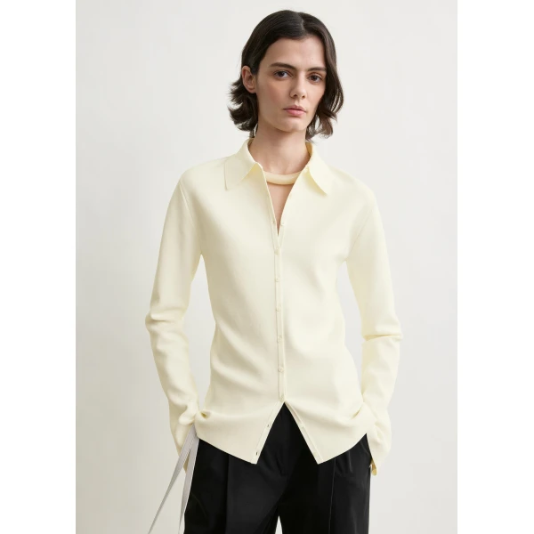 Totême Compact knit buttoned top in White - Knitwear - Scandinavian Minimalist Luxury at Luxury Shoes 