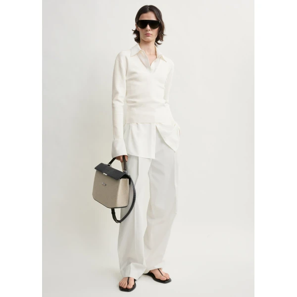 Totême Compact knit v-neck in Off-white - Knitwear - Scandinavian Minimalist Luxury at Luxury Shoes 