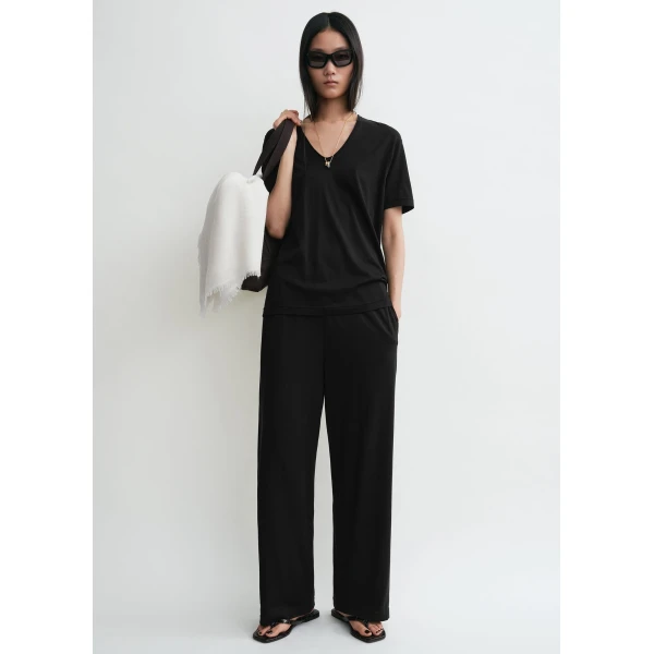 Totême Cotton silk tee in Black - Tops - Scandinavian Minimalist Luxury at Luxury Shoes 