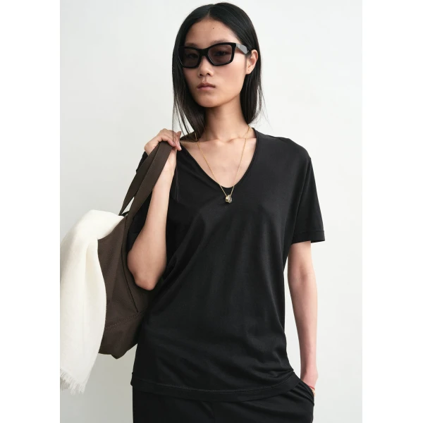 Totême Cotton silk tee in Black - Tops - Scandinavian Minimalist Luxury at Luxury Shoes 