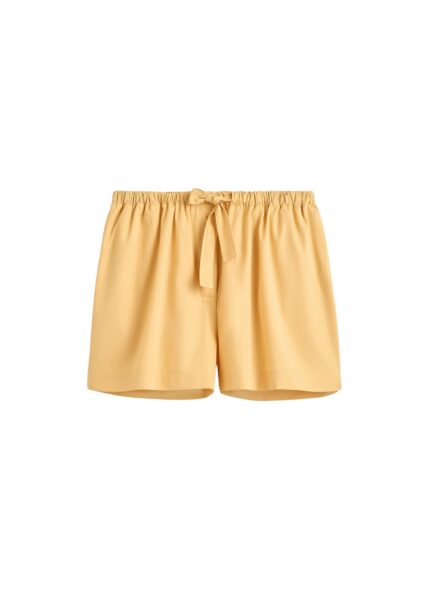 Totême Cotton summer shorts in Daffodill - Shorts - Scandinavian Minimalist Luxury at Luxury Shoes 