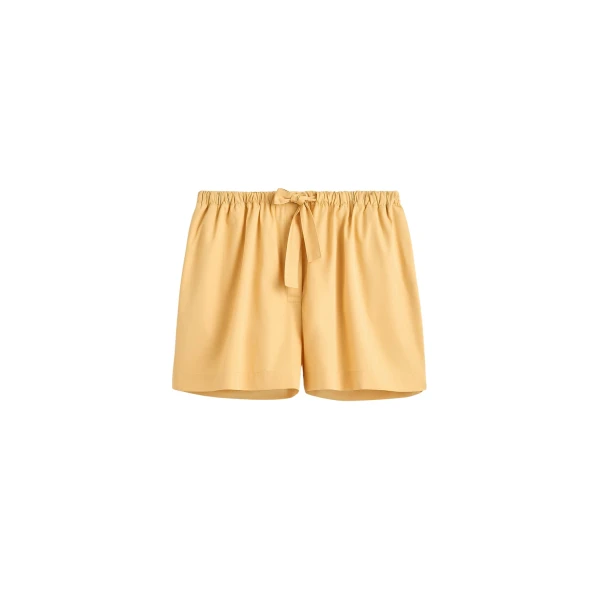 Totême Cotton summer shorts in Daffodill - Shorts - Scandinavian Minimalist Luxury at Luxury Shoes 