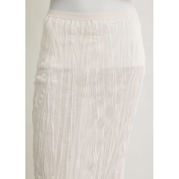 Totême Crinkled knit skirt in White - Skirts - Scandinavian Minimalist Luxury at Luxury Shoes 