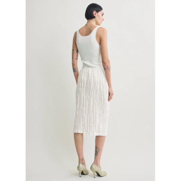 Totême Crinkled linen skirt in White - Skirts - Scandinavian Minimalist Luxury at Luxury Shoes 
