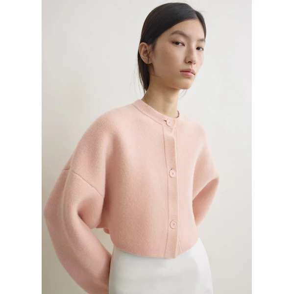 Totême Cropped oversized cardigan in Flamingo - Knitwear - Scandinavian Minimalist Luxury at Luxury Shoes 