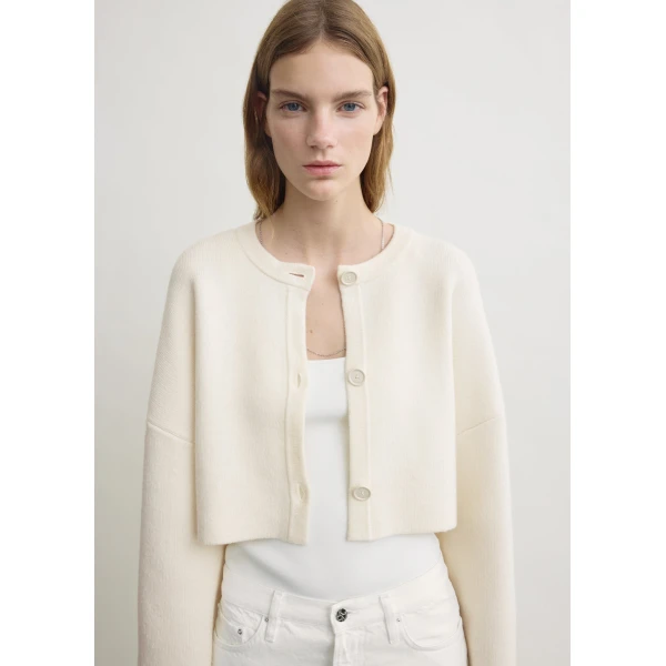 Totême Cropped oversized cardigan in Milk - Knitwear - Scandinavian Minimalist Luxury at Luxury Shoes 