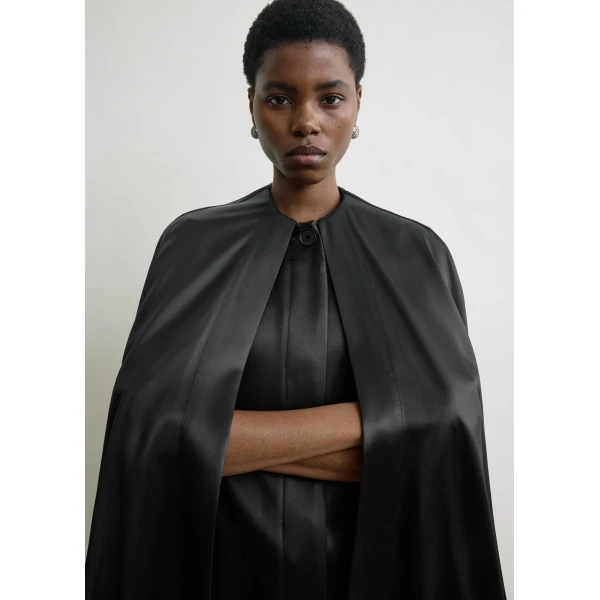Totême Detachable cape evening coat in Black - Coats - Scandinavian Minimalist Luxury at Luxury Shoes 