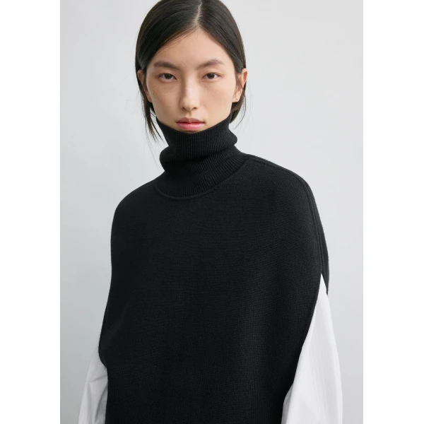 Totême Double-knit cape knit in Black - Knitwear - Scandinavian Minimalist Luxury at Luxury Shoes 