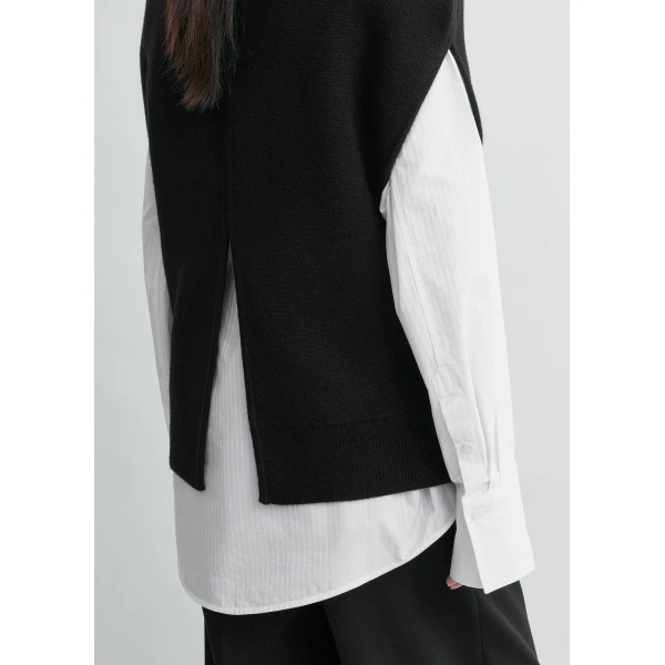 Totême Double-knit cape knit in Black - Knitwear - Scandinavian Minimalist Luxury at Luxury Shoes 