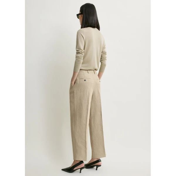 Totême Double-pleat cropped linen trousers in Beige - Pants - Scandinavian Minimalist Luxury at Luxury Shoes 