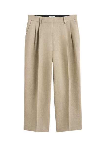 Totême Double-pleat cropped linen trousers in Beige - Pants - Scandinavian Minimalist Luxury at Luxury Shoes 