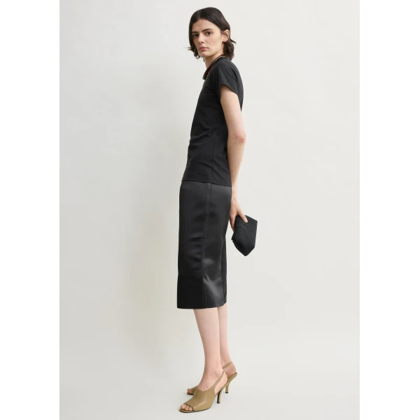 Totême Duchess satin pencil skirt in Black - Skirts - Scandinavian Minimalist Luxury at Luxury Shoes 
