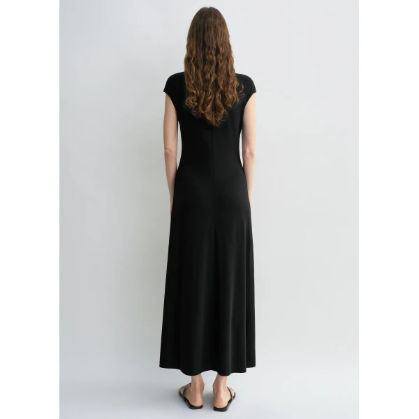 Totême Everyday dress in Black - Dresses - Scandinavian Minimalist Luxury at Luxury Shoes 