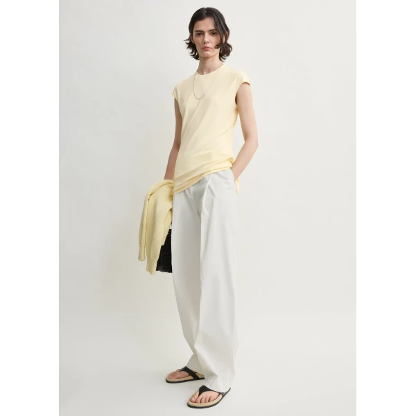 Totême Everyday top in Ecru - Tops - Scandinavian Minimalist Luxury at Luxury Shoes 