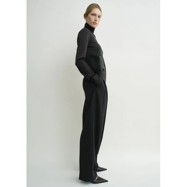 Totême Fine turtleneck charcoal in Charcoal melange - Knitwear - Scandinavian Minimalist Luxury at Luxury Shoes 