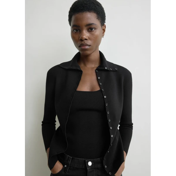 Totême Fitted polo cardigan in Black - Knitwear - Scandinavian Minimalist Luxury at Luxury Shoes 
