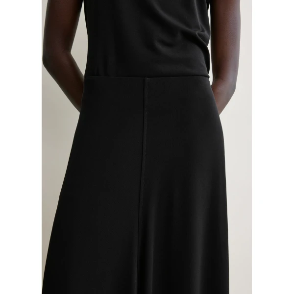 Totême Flared jersey skirt in Black - Skirts - Scandinavian Minimalist Luxury at Luxury Shoes 