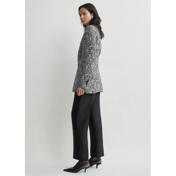 Totême Floral slouch blazer in White / Black - Jackets - Scandinavian Minimalist Luxury at Luxury Shoes 