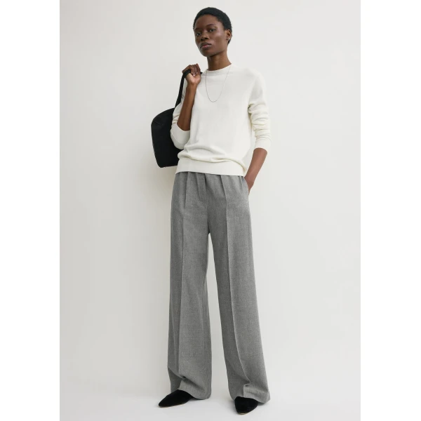 Totême Fluid winter trousers mid grey in Mid grey melange - Pants - Scandinavian Minimalist Luxury at Luxury Shoes 