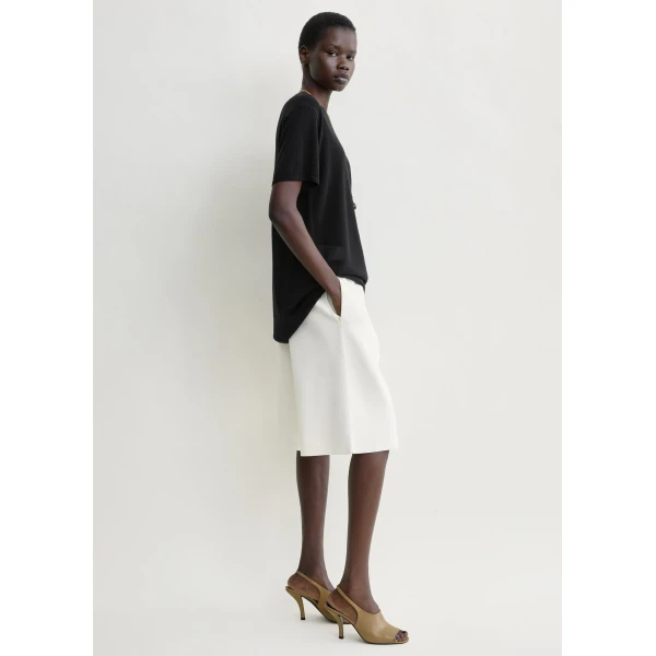 Totême Knit shorts in White - Shorts - Scandinavian Minimalist Luxury at Luxury Shoes 