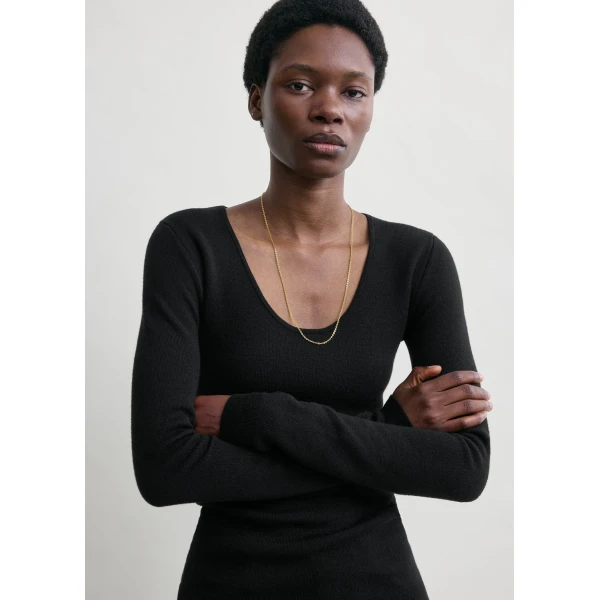 Totême Merino knit top in Black - Knitwear - Scandinavian Minimalist Luxury at Luxury Shoes 