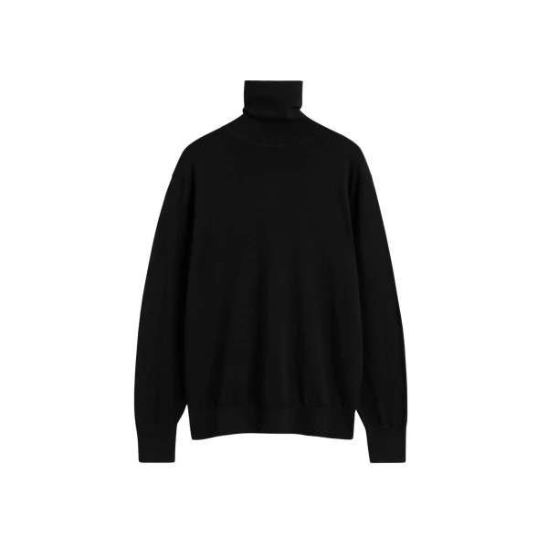 Totême Merino turtleneck in Black - Knitwear - Scandinavian Minimalist Luxury at Luxury Shoes 