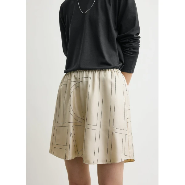Totême Monogram silk pj shorts ivory in Ivory monogram - Pants - Scandinavian Minimalist Luxury at Luxury Shoes 
