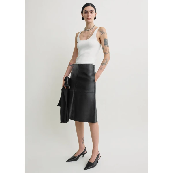 Totême Paneled leather skirt in Black - Skirts - Scandinavian Minimalist Luxury at Luxury Shoes 