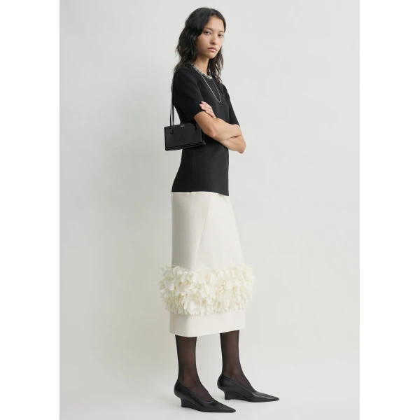 Totême Petal skirt in Ecru - Skirts - Scandinavian Minimalist Luxury at Luxury Shoes 