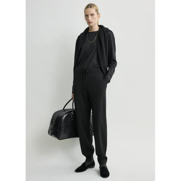Totême Pintucked sweatpants charcoal in Charcoal melange - Pants - Scandinavian Minimalist Luxury at Luxury Shoes 