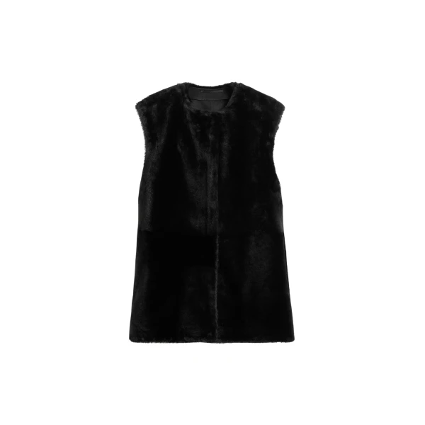 Totême Plush shearling vest in Black - Jackets - Scandinavian Minimalist Luxury at Luxury Shoes 