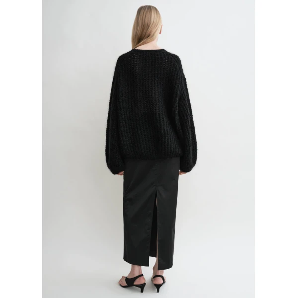 Totême Puffed knit in Black - Knitwear - Scandinavian Minimalist Luxury at Luxury Shoes 