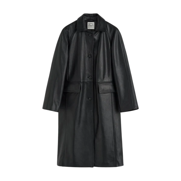 Totême Raglan leather coat in Black - Coats - Scandinavian Minimalist Luxury at Luxury Shoes 