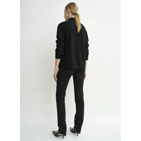 Totême Raglan-sleeve cashmere cardigan in Black - Knitwear - Scandinavian Minimalist Luxury at Luxury Shoes 