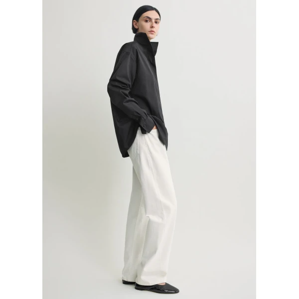 Totême Sharp poplin shirt in Black - Tops - Scandinavian Minimalist Luxury at Luxury Shoes 