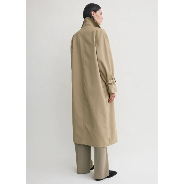 Totême Signature trench in Khaki - Coats - Scandinavian Minimalist Luxury at Luxury Shoes 