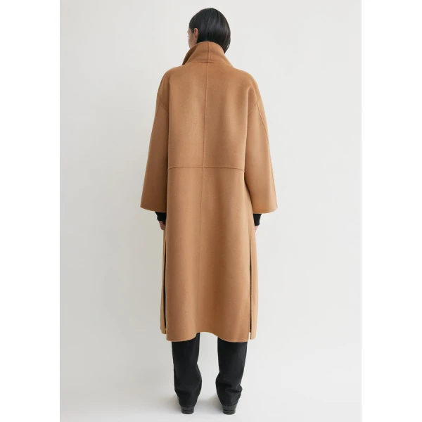 Totême Signature wool cashmere coat in Camel - Coats - Scandinavian Minimalist Luxury at Luxury Shoes 