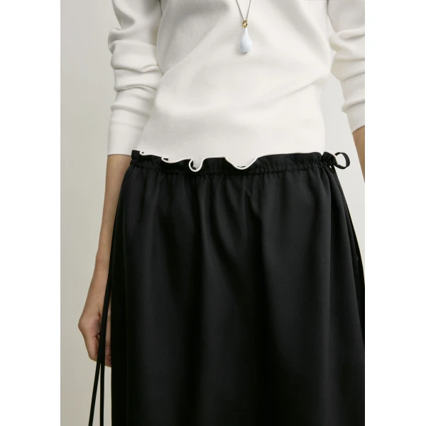 Totême Silk pj skirt in Black - Skirts - Scandinavian Minimalist Luxury at Luxury Shoes 