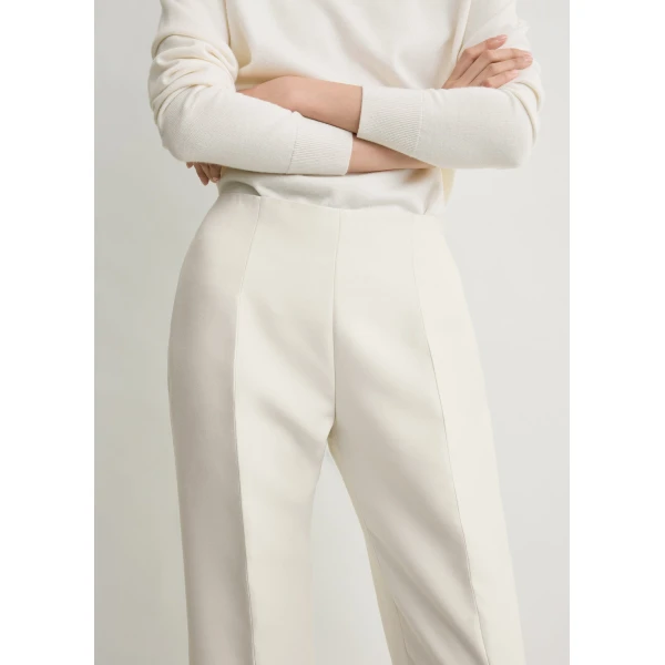 Totême Slim evening trousers in Ecru - Pants - Scandinavian Minimalist Luxury at Luxury Shoes 