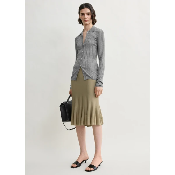 Totême Slim ribbed shirt in Grey melange - Knitwear - Scandinavian Minimalist Luxury at Luxury Shoes 