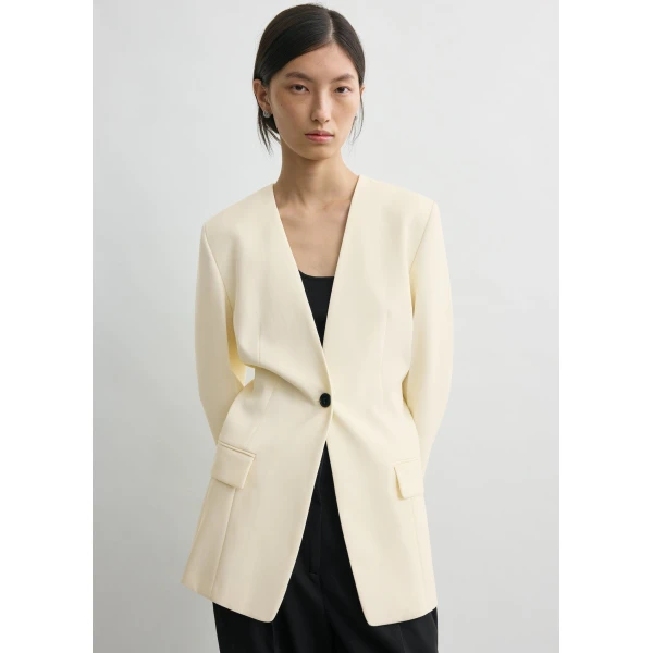 Totême Slouch blazer in Off-white - Jackets - Scandinavian Minimalist Luxury at Luxury Shoes 